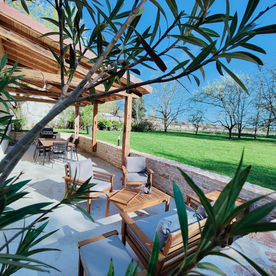 Ferienhaus Domaine Loup - 10min Beaune Saint-Loup-Geanges